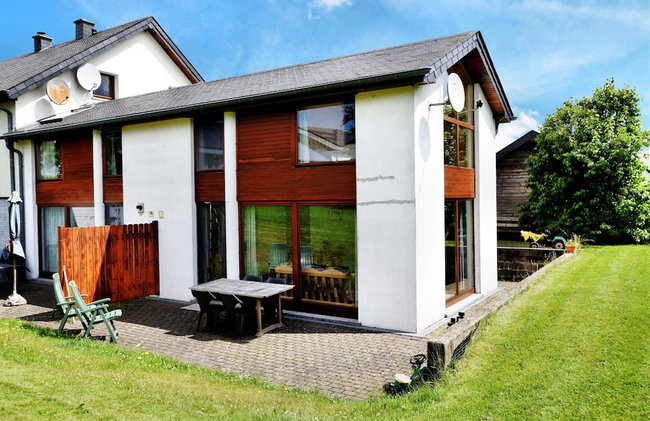 Holiday Home in St.vith With hot tub - Photo 1