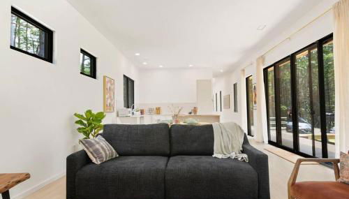 Modern Family Retreat in the Catskills Wilderness - Foto 3