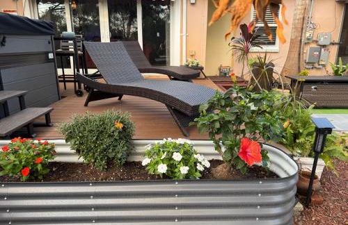 Unwind Island - Photo 15