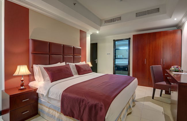 Ewan Ajman Suites Hotel - Photo 28