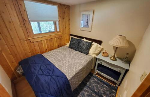 Sunset Cabin by the Sea, Log cabin stunning views - Photo 4