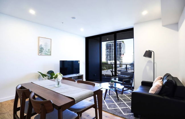 Stylist 2 Bedrooms Apartment With Pool/gym/parking - Foto 10