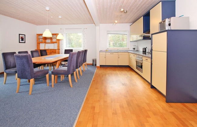 Cottage in Muritz Park Near 1,000 Lakes - Photo 10