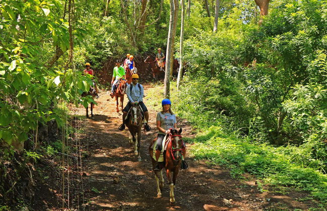 Diamante Eco Park Horseback Ride - Foto 3