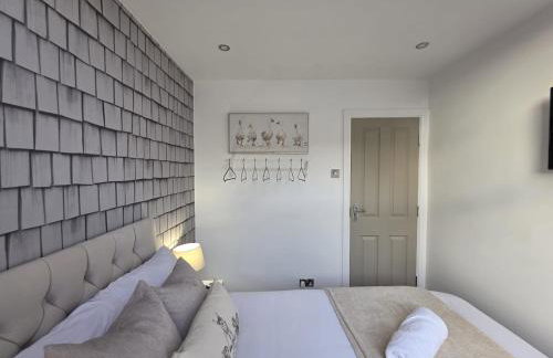 #18 Anfield 5 min walk Sleeps 7 4BR 5Bed 3Bathrms - Photo 45