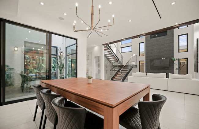 Crescent Heights - Photo 24