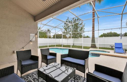 Gorgeous Family Home w Pool, pool Spa, BBQ, Game Room - Foto 25