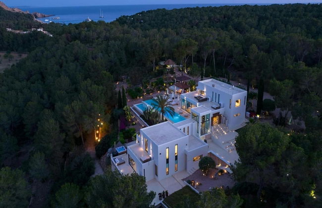 Holiday Home With Stunning Infinity Pool - Foto 1