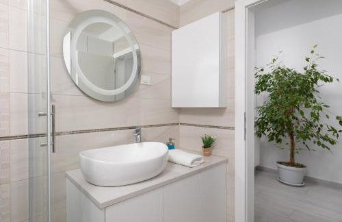 Villa Sunset Bay - amazing view and large heated pool - Foto 55