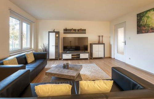 Ferienhaus Casa Castagno mit Garten, Balkon und Sauna- heißt Sie herzlich willkommen! - Foto 2