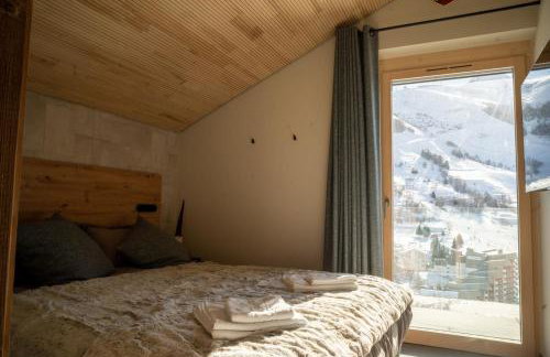 Chalets Horizon Blanc - Vue exceptionnelle Loup Blanc -Sauna extérieur Ours des Glaces -5 étoiles - Foto 12