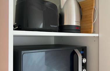 PARIS-MONTROUGE Magnifique Studio Appartement de 35m2 - très cosy pour 1 à 6 personnes refait à neuf - ENTIRE APARTMENT LUXIRIOUS AND WARM - Montrouge Paris 14ème - Proche Aéroport Orly & Parc Expositions Porte de Versailles FREE WIFI GRATUIT - Foto 32