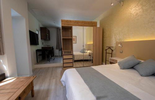 A L'OMBRE DU PALAIS - Foto 49