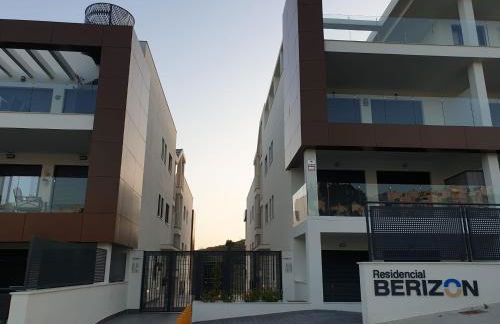 Boutique apartment near the beach, 1 Gbps Wi-Fi - Photo 20