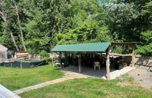 Nothing Fancy Older Pet Friendly Home near I 95 - Foto 50