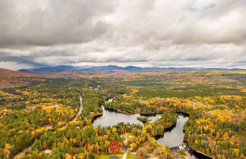The Chalet - Spacious 7 bedroom near Sugarloaf, on Snowmobile and UTV trails, Hiking, Golf and Flagstaff Lake across the street - Foto 52