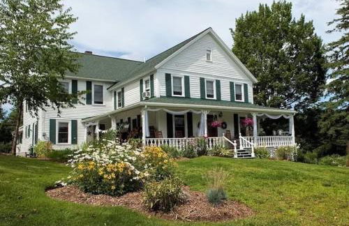 10 Mi to Gore Mountain- Home in Adirondack Park home - Photo 3