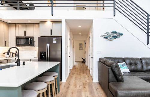Lakeview Retreat, 6BR with Hot Tub Bliss - Foto 17
