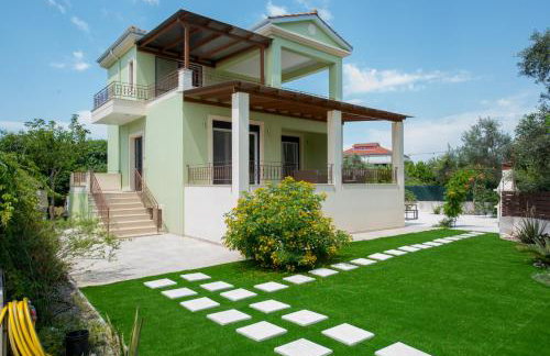 Vicula Mauras - Foto 1