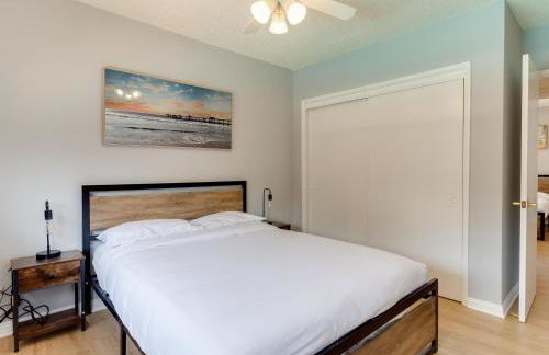 Charming 5 Bedroom Granada Hills House with Pool - Foto 37