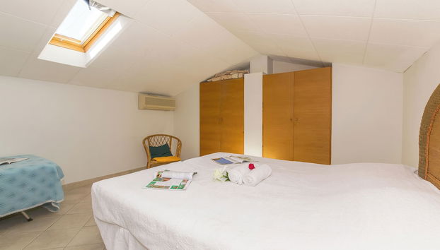 Daniela 2 100m From Sea - Photo 3, Room