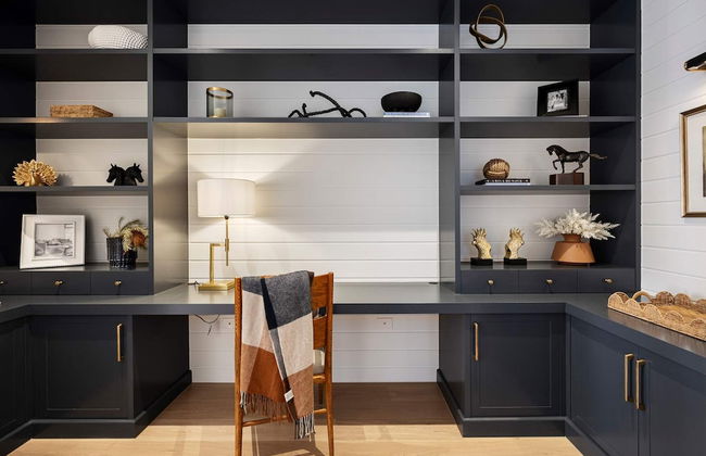 Muskoka Luxe Retreat With Pool Spa Fire Pit - Photo 31