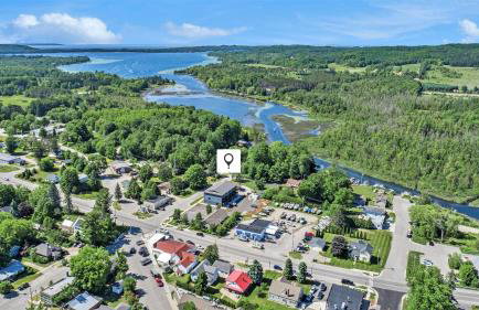 The Birches - Condotel Downtown Lake Leelanau ➠ Unit 5 - Foto 25