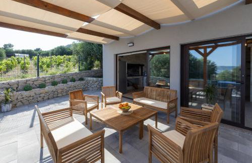 Villa Bijaći - Foto 72