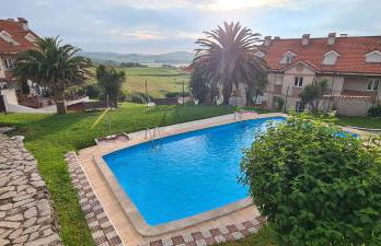 Apartamento con terraza en Mogro Playa de Usil - Foto 26