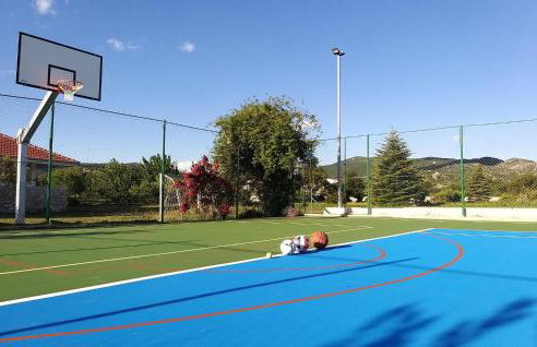 Gorgeous Home In Neoric With Sauna - Photo 3