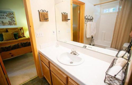 Cozy Tahoe Donner Retreat - Foto 27