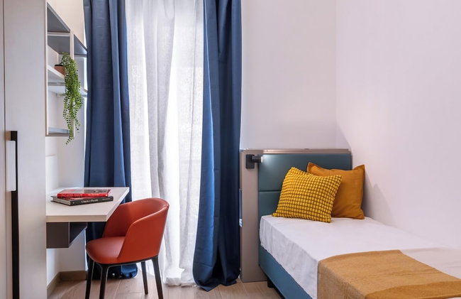 JOIVY Exclusive 2-Bedroom Villa with Private Garden - 5 minutes from the Colosseum - Photo 17