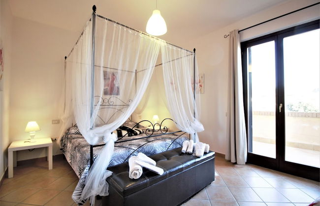 Holidaycasa Emiliano - Villa con Giardino Privato - Foto 4