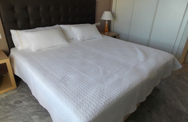 Beachside Apartment Near Puerto Banus - Foto 2