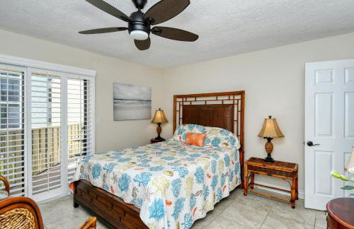 Two-Level, Heated Pool, Trolley to Beach & Village - Foto 13