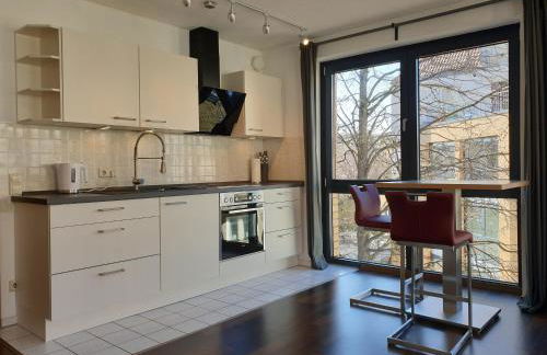 Modernes Apartment Stadtfeld Ost Panoramafenster - Foto 10