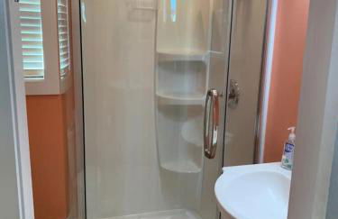 The Famous Houseboat in Sanford - Photo 16