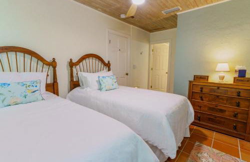 Luxurious Dual-Home Retreat in Prime Sarasota Location - Foto 34