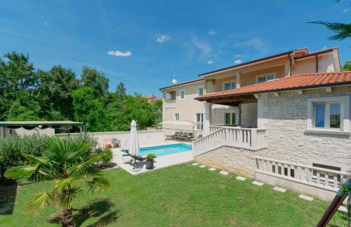 Villa Coridigo - Unique High Position, Panorama Nature View, Cozy Dining Terrace, Fenced Property - Foto 120