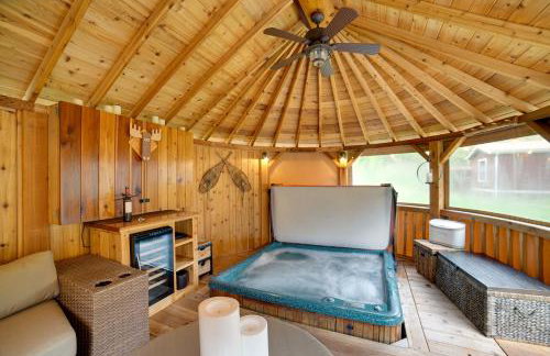 'Moose Lodge' Cabin w/ Entertainment Gazebo! - Foto 28