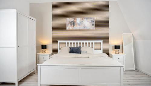 Design-Apartment für Geschäfts-&Urlaubsreisen in Wuppertal - Foto 5, furniture, wardrobe, heating