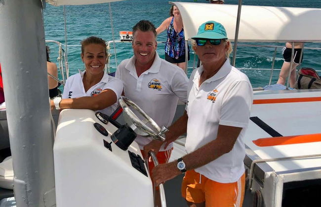 Paseo en catamarán + Snorkel - Foto 5