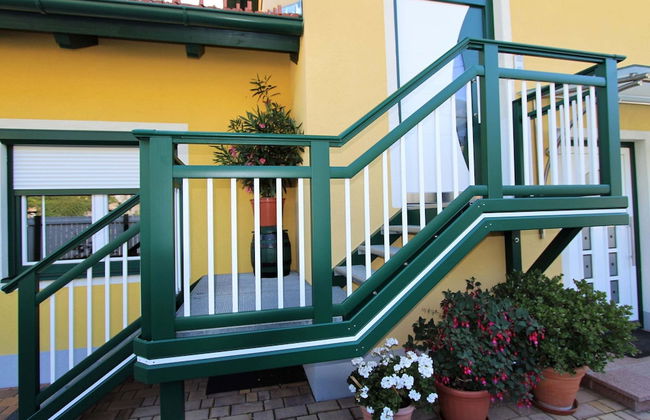 Apartment in Katschberg Near Ski Slopes - Photo 2