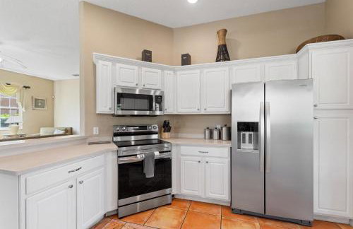 6 Bed, 2 Suites, Pool, Spa, Games Room #800 6 Bedroom Villa - Foto 51