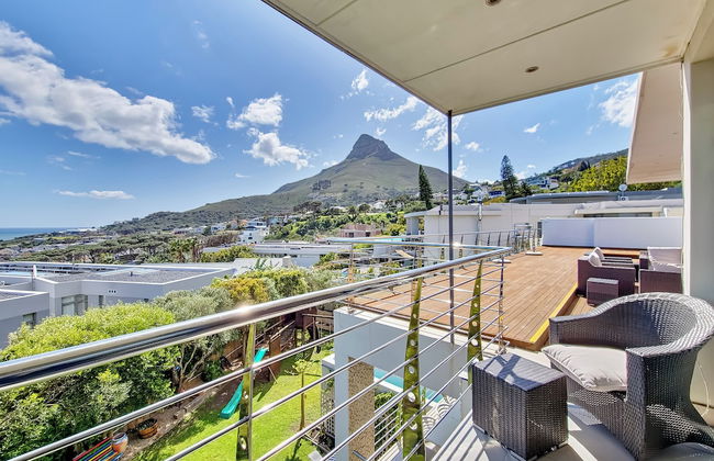 The Blue Emerald - Photo 46