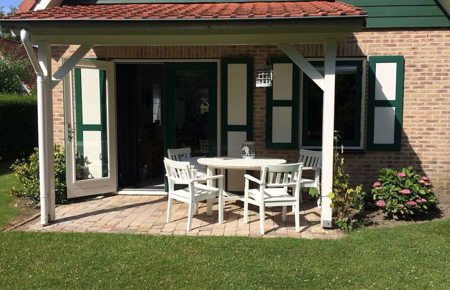 Quaint Holiday Home in Zonnemaire With Roofed Terrace - Foto 22