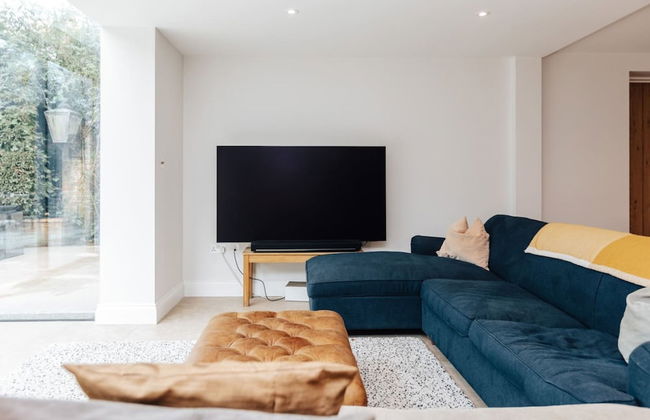 Rosefinch House in Crazies Hill - Photo 8