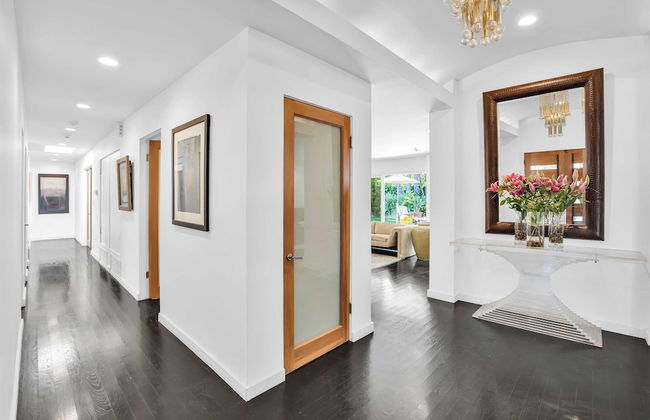 Edwin by Avantstay Hollywood Hills Luxury + Pool - Photo 18