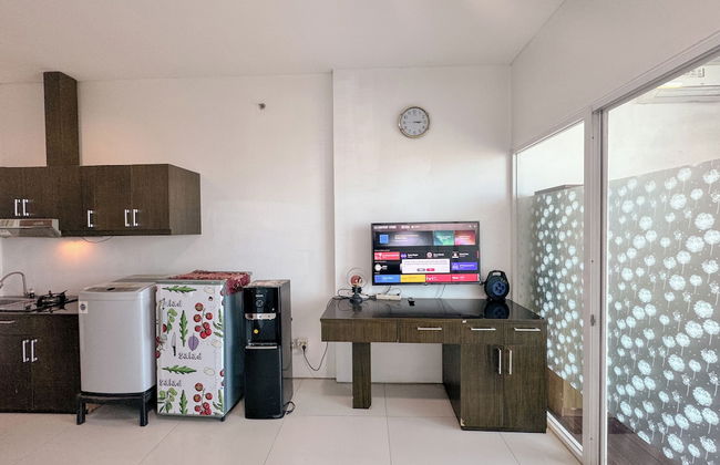 Good Location And Relaxing 1Br Apartment At Aryaduta Residence - Photo 12