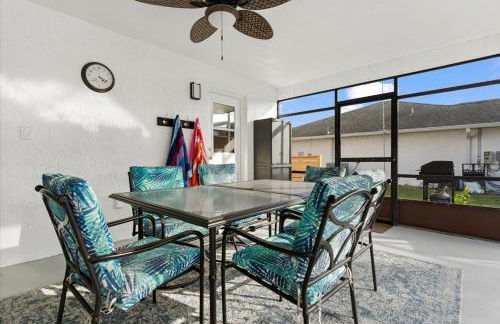 Waterfront - Private Pool - Pet Friendly - Photo 20